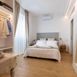Camera deluxe con letto queen size